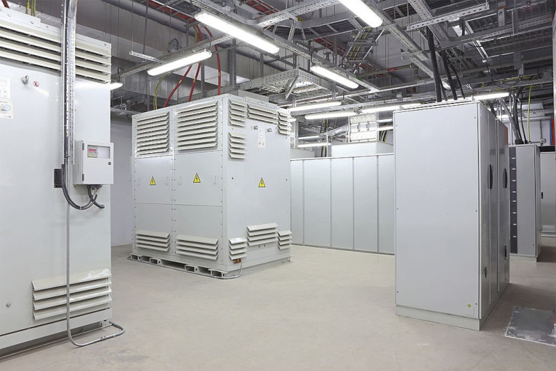 Quadri industriali in impianto con pressostati gas per la regolazione e sicurezza della pressione